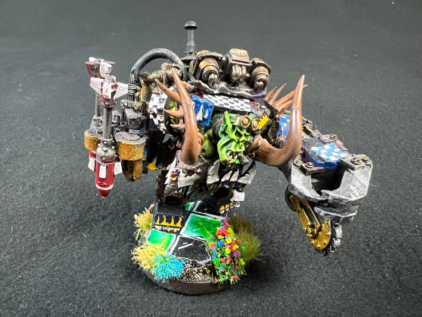 Painted Ork Warboss in Mega Armour (group 1) Warhammer 40k