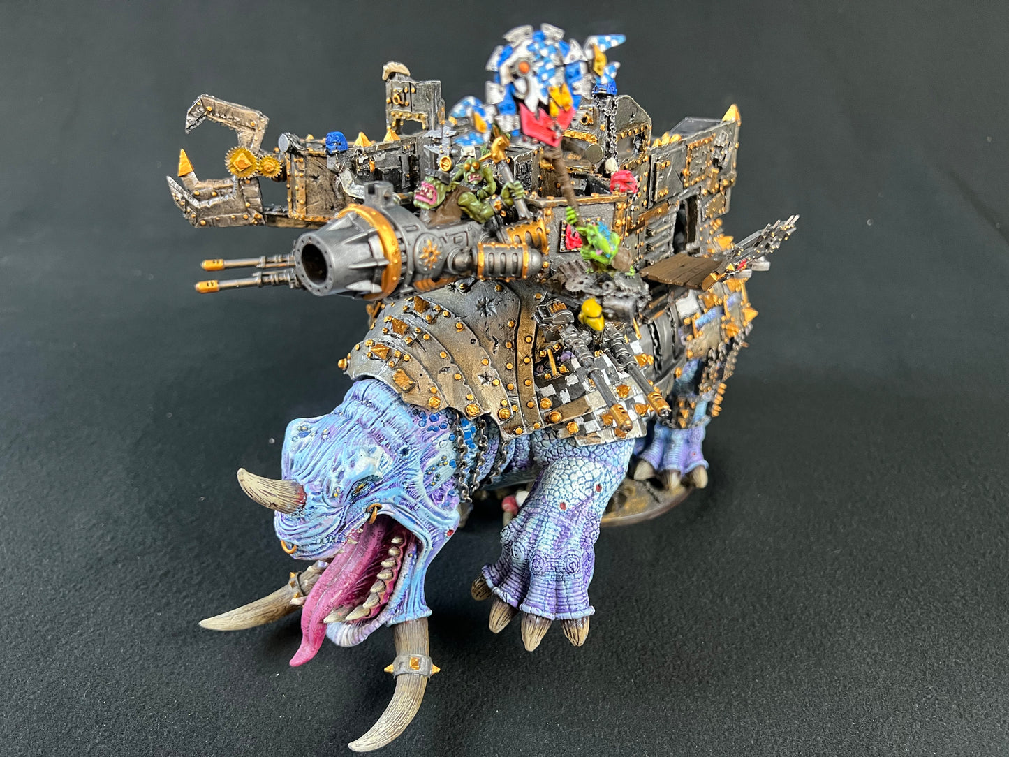 Painted Ork Gargantuan Squiggoth Warhammer 40k